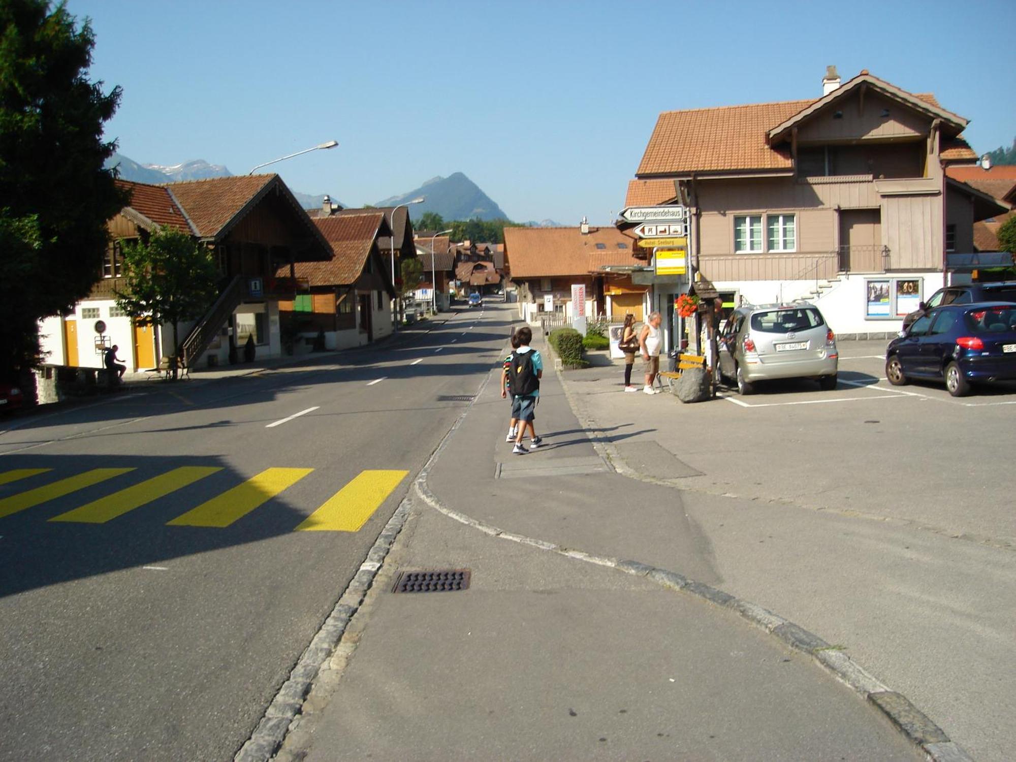 Hotel Milan B&B Ringgenberg Bagian luar foto