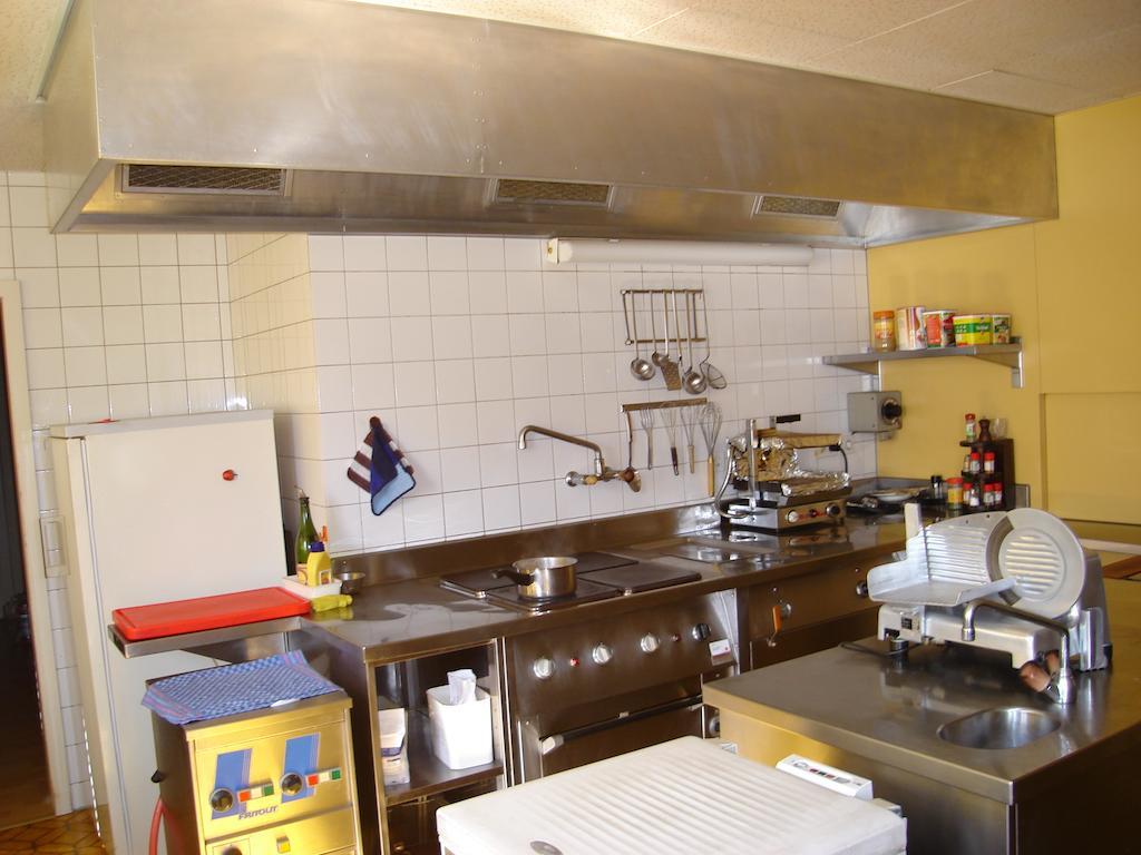 Hotel Milan B&B Ringgenberg Bagian luar foto